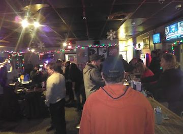 michigan/muskegon/nightclub/pop-a-top