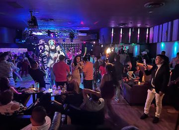 illinois/chicago/nightclub/watra-night-club