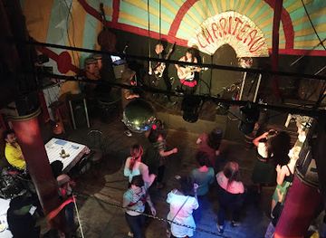 Chapiteau Circus Bar