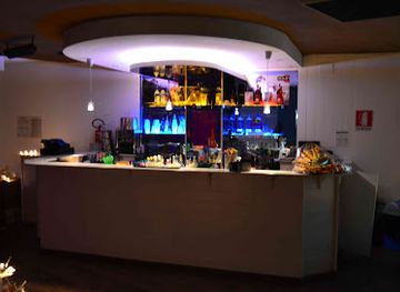 italy/apulia/nightclub/club26