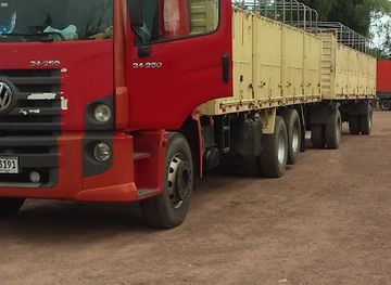 uruguay/rocha/nightclub/whiskeria-suenos