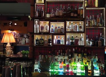 Radio bar Tirana