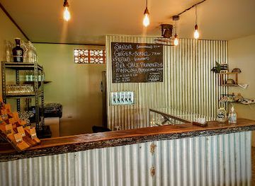 costa-rica/cahuita-national-park/nightclub/cahuita-s-taste-cider-and-shine