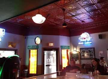 CJs Public House