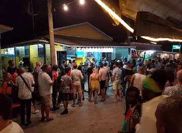 TML One Love Bar