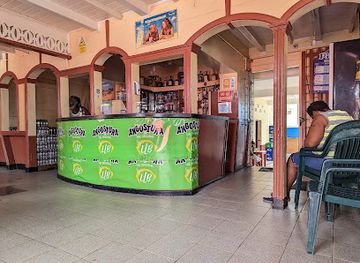 saint-lucia/tet-paul-nature-trail/nightclub/m-a-mitchell-steve-bar