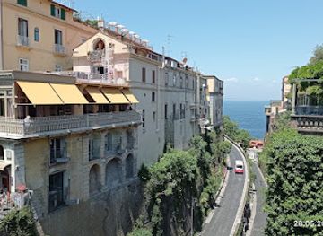 italy/sorrento/nightclub/the-bagattelle-american-bar