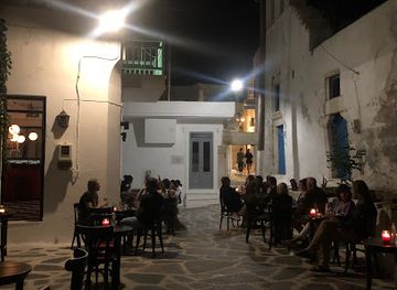 greece/naxos/nightclub/jazz-blues