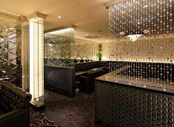 japan/tokyo/ginza/nightclub/gentleman-club-oasis