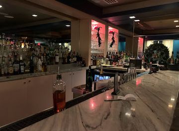 virginia/arlington/nightclub/ms-peacock-s-champagne-lounge