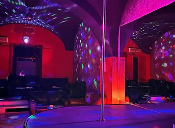 Dea Della Notte Night Club Lap Dance