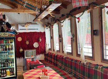 bulgaria/pamporovo/nightclub/two-bridges-irish-pub