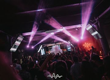 Stereo Club