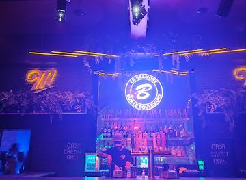 canada/monteregie/nightclub/le-belmont