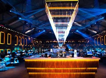 Liquid The Club