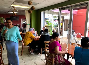 tonga/nuku-island/nightclub/cafe-escape