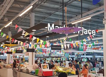 thailand/doi-inthanon-national-park/nightclub/lotus-s-chom-thong