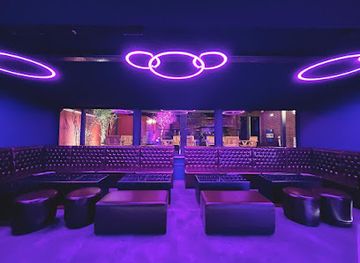 france/champagne/nightclub/curt-n