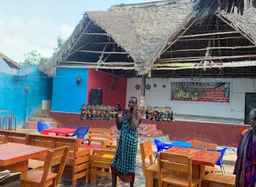 tanzania/zanzibar-city/kiwengwa/nightclub/peru-bar