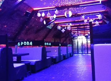 ukraine/bukovel/nightclub/drova