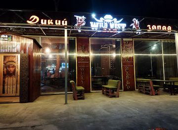 tajikistan/hisor-valley/nightclub/wild-west-bar