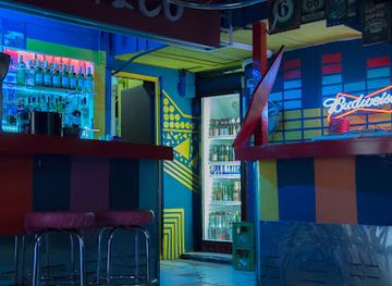 spain/alicante/barrio-de-santa-cruz/nightclub/el-mitico