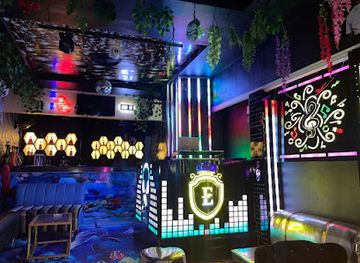 nigeria/efik/nightclub/embassy-lounge