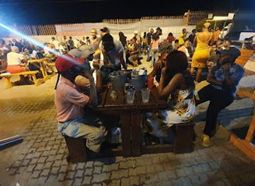 south-africa/lowveld/nightclub/chillas-club-lodge