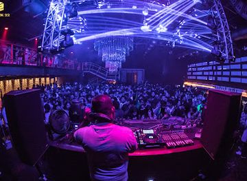 india/hyderabad/golconda-fort/nightclub/block-22-nightclub