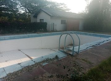 zimbabwe/hwange/nightclub/hwange-golf-club