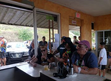 puerto-rico/rincon/nightclub/el-mango-bar