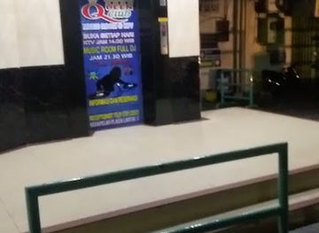 indonesia/riau/nightclub/queen-club