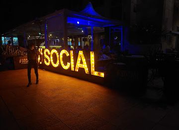 botswana/central-district/nightclub/cappello-masa