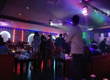 morocco/marrakech/gueliz/nightclub/layali-baghdad-gold