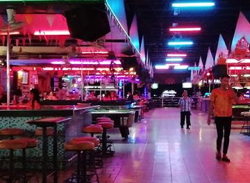 thailand/pattaya/south-pattaya/nightclub/pier
