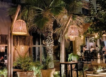 greece/heraklion/koules-fortress/nightclub/madam-night-club