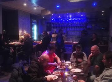 Cafe Dance Club U3