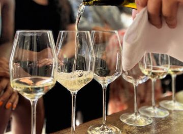 california/walnut-creek/nightclub/the-library-social-club-wine-bar