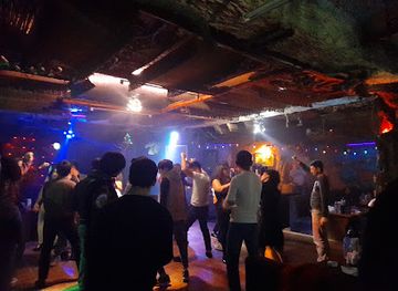 uzbekistan/tashkent/chilanzar/nightclub/wolf-night-club