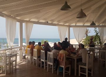 cabo-verde/praia-de-chaves/nightclub/perola-d-chaves