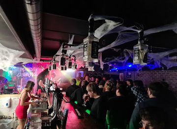 guernsey/forest/nightclub/the-vault