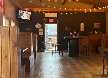 canada/gros-morne-national-park/nightclub/rudy-s-gas-bar-and-pub