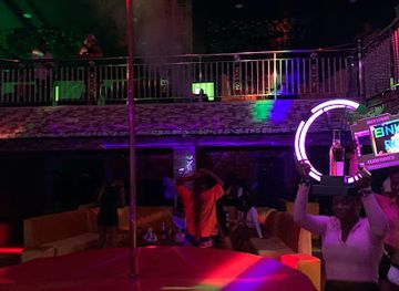 Oxygen Club and Lounge