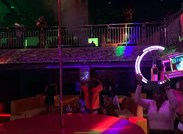 Oxygen Club and Lounge