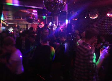 germany/berlin/friedrichshain/nightclub/mundis-club-lounge