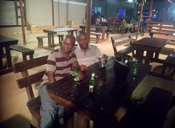 Nyora's Lounge