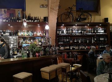 italy/montepulciano/nightclub/e-lucevan-le-stelle-wine-bar-bistro