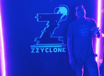 philippines/eastern-visayas/nightclub/zzyclone-party-club