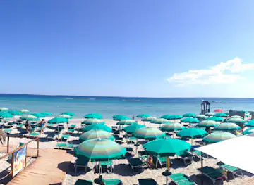 Mamanera Beach