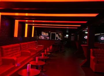 Paradise Showbar - Strip club and showbar in central Oslo
